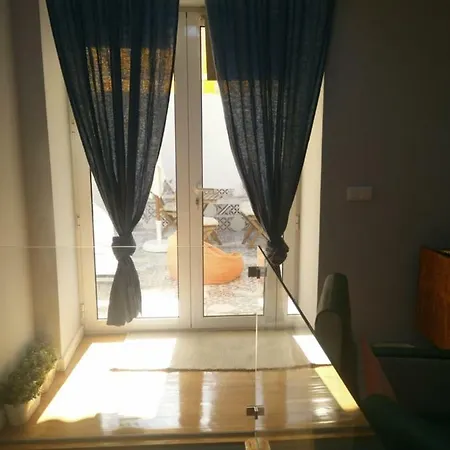 Apartment Margem Do Rio Tejo, Pe De Lisboa,cacilhas